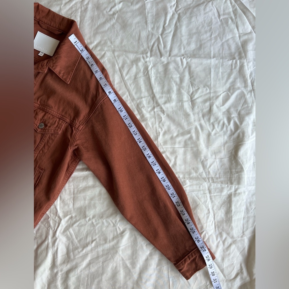 NWOT Aritzia Denim Forum Jacket - Picture 6 of 8